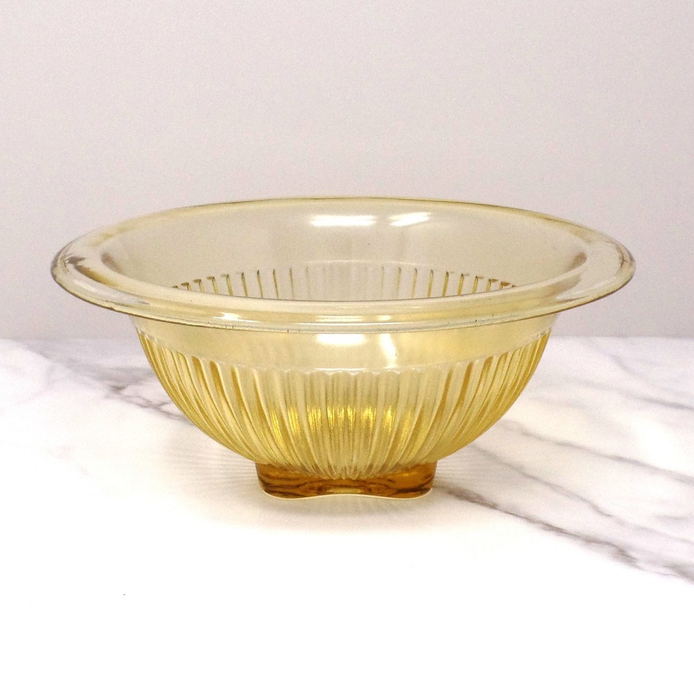 Vintage Federal Glass 1 Qt Ribbed Mixing Bowl - Amber Depression Glass (1940s)